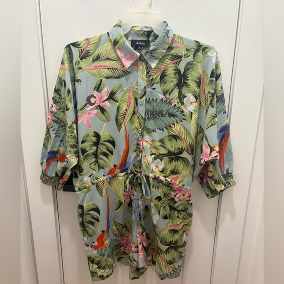 Pants - Women’s Tropical Paradise Romper Size M Pull On quarter Sleeves